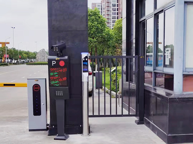 防撞通道閘門的優(yōu)點介紹